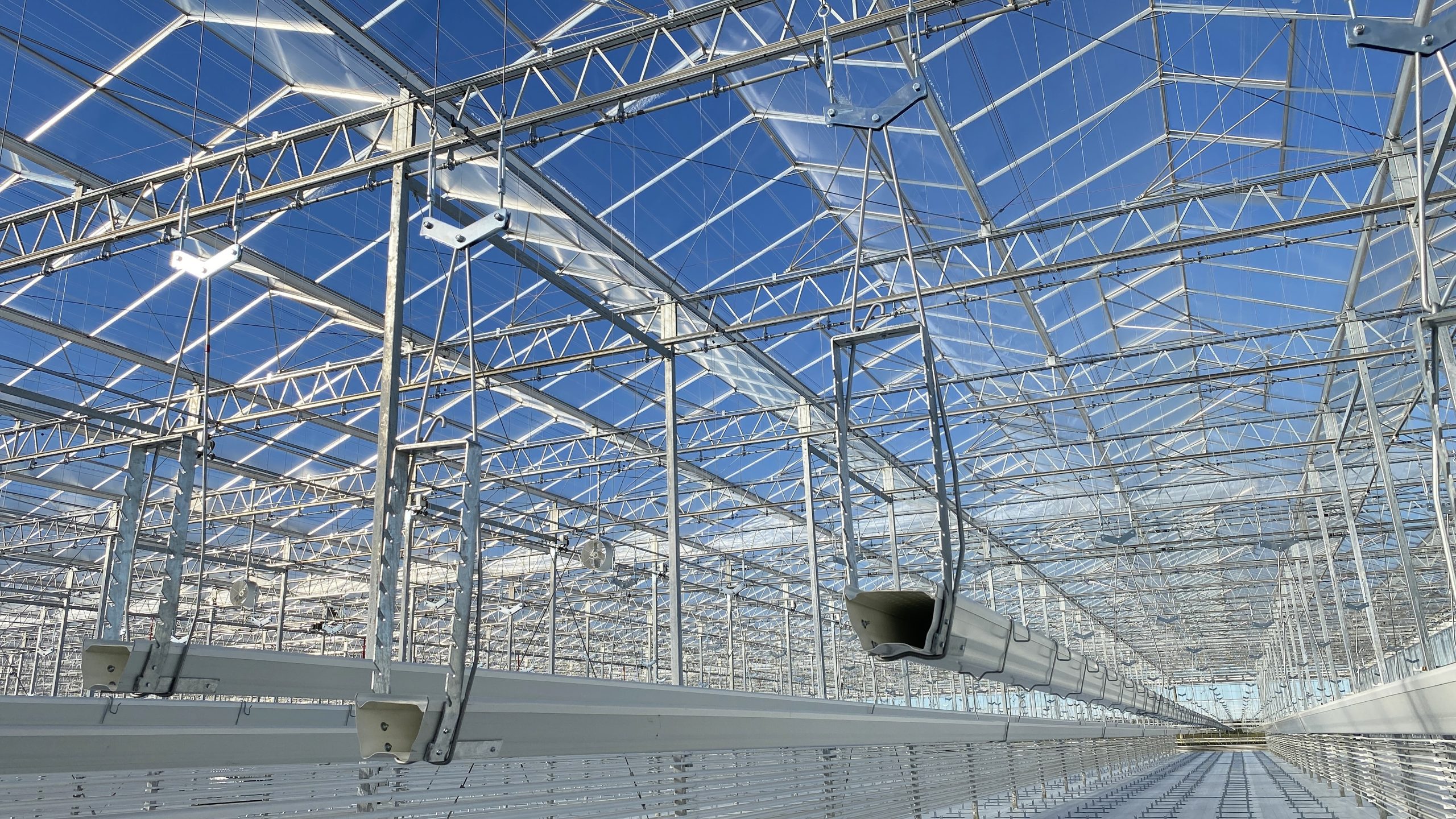 Greenhouse manufacturing in Canada works
